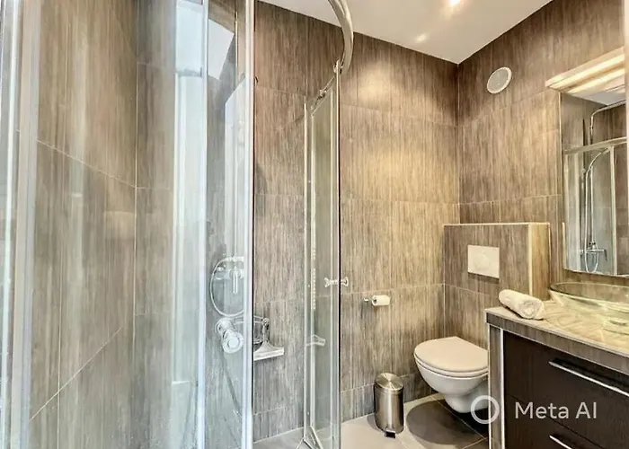 Le Duc - Centre Parking Apartment *